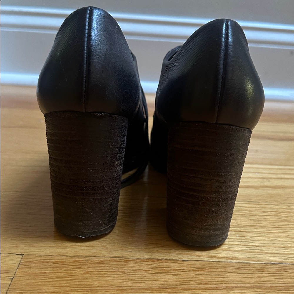 Strategia Block Heel Lace-up Brown Pumps Made in Italy like new - Picture 2 of 4